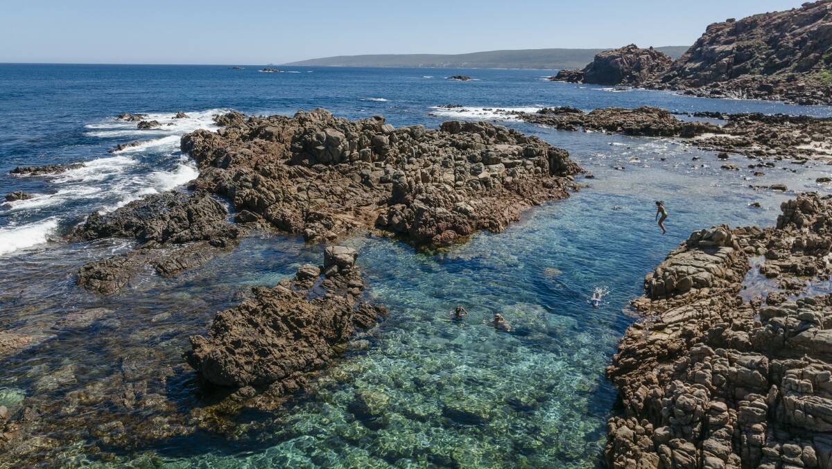 A pit-stop along the Cape to Cape track. Picture: Tourism Western Australia
