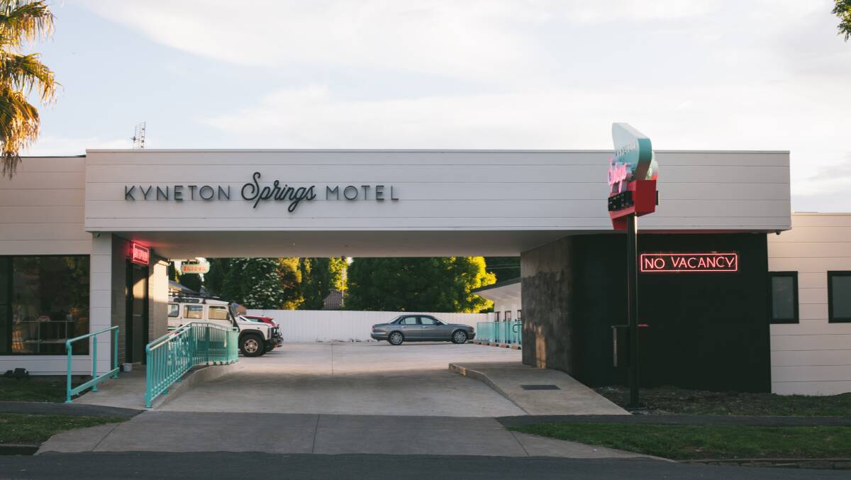 Kyneton Springs Motel, Vic.