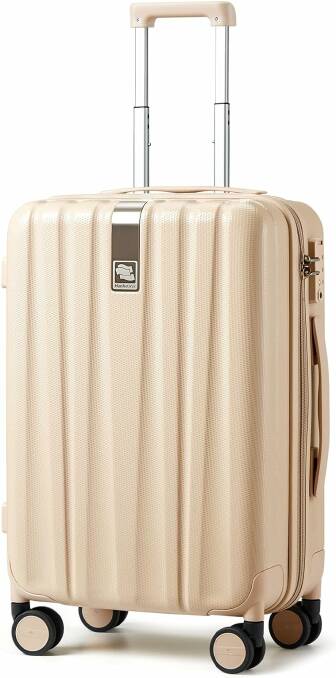 Hanke hard shell suitcase. Photo by Amazon. 
